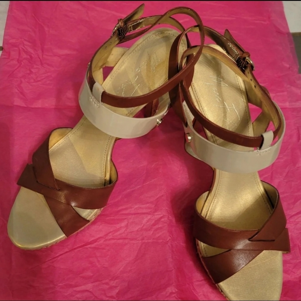 510. Marc Fisher platform heels